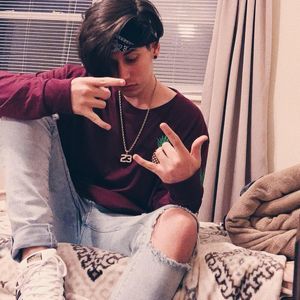 Meet your Posher, Adrian